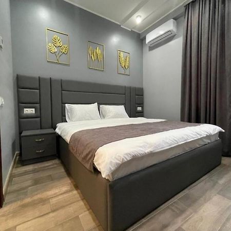 Days Hotel Єреван Екстер'єр фото